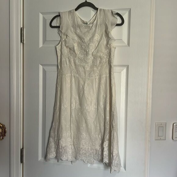 White Lace Dress - NWT - Cute Summer Linen Dress - Size Medium - Picture 2 of 6